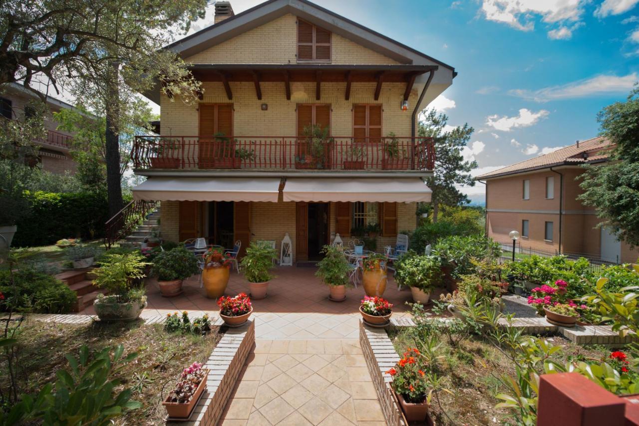 B&B Casa Cettina Macerata Exterior photo